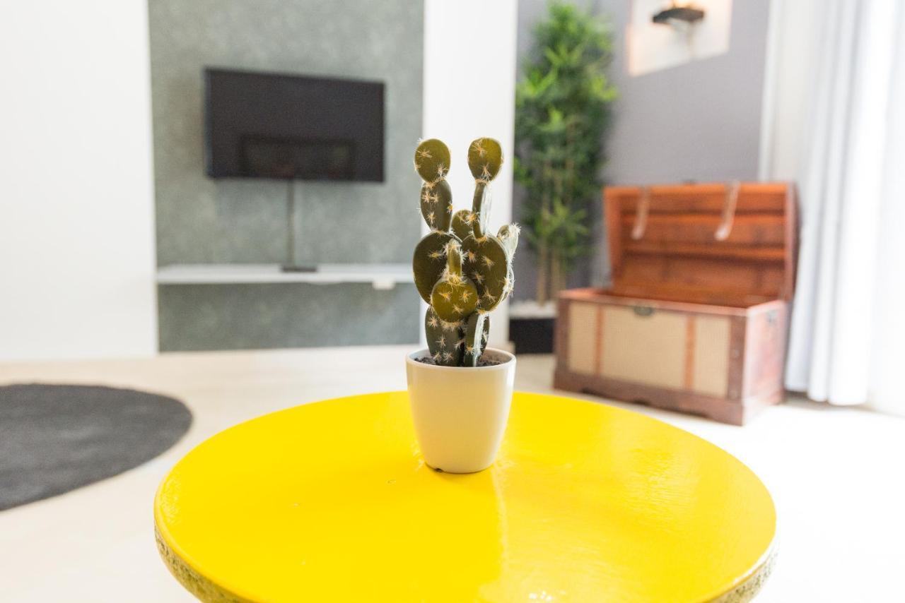 Gr1-xl Apt For Big Groups-15min On Foot To Old Town Appartement *
